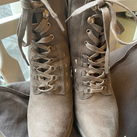 Wild Diva Brown boots Women’s 7 1/2 - Picture 3 of 9